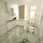Allo Larga Hideaway Parking Centro 2 شقة *