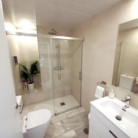 Allo Larga Hideaway Parking Centro 2 جيريز